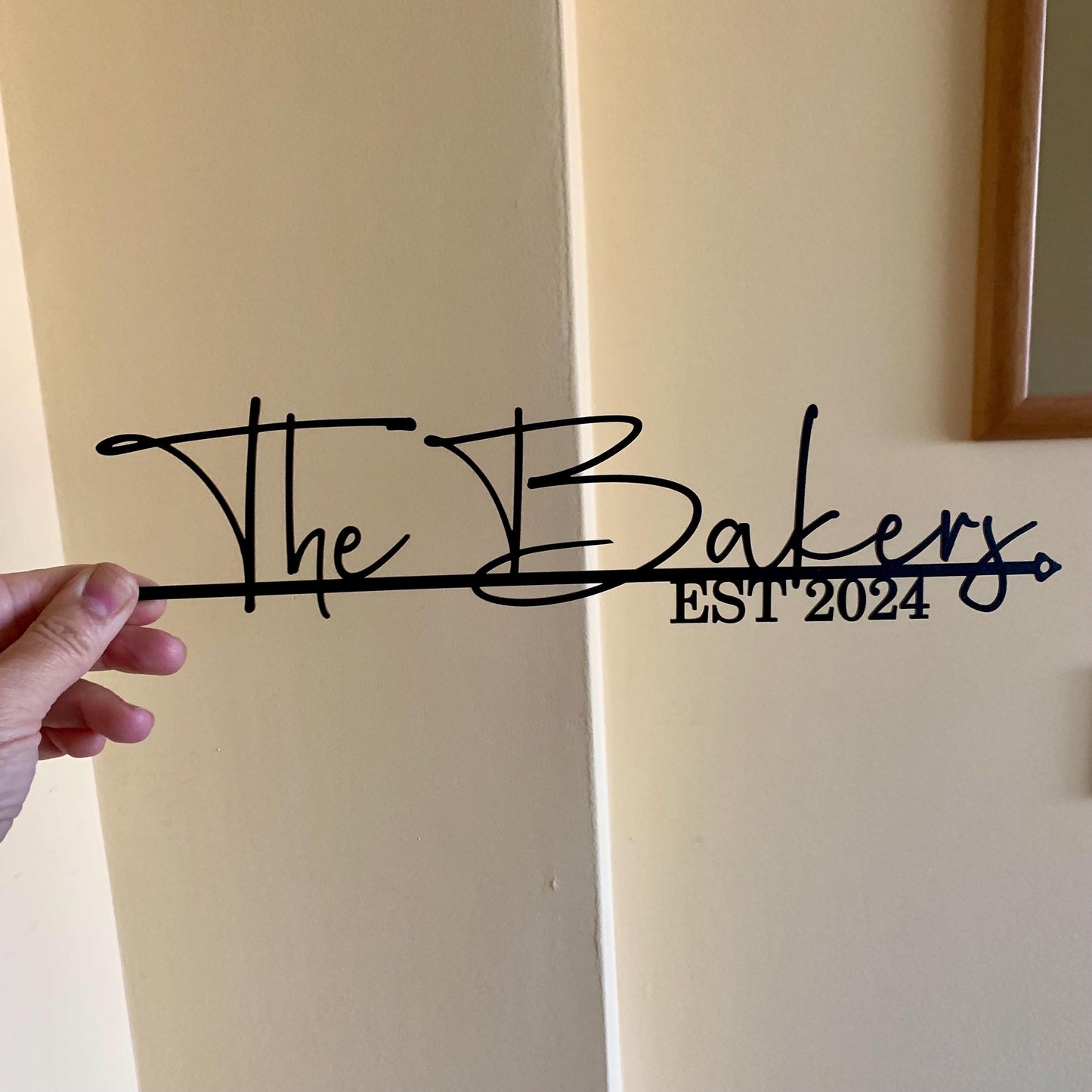 Custom Family Name Sign – Personalized Wedding or Housewarming Gift – Last Name Metal Sign – Wall Art with Established Date