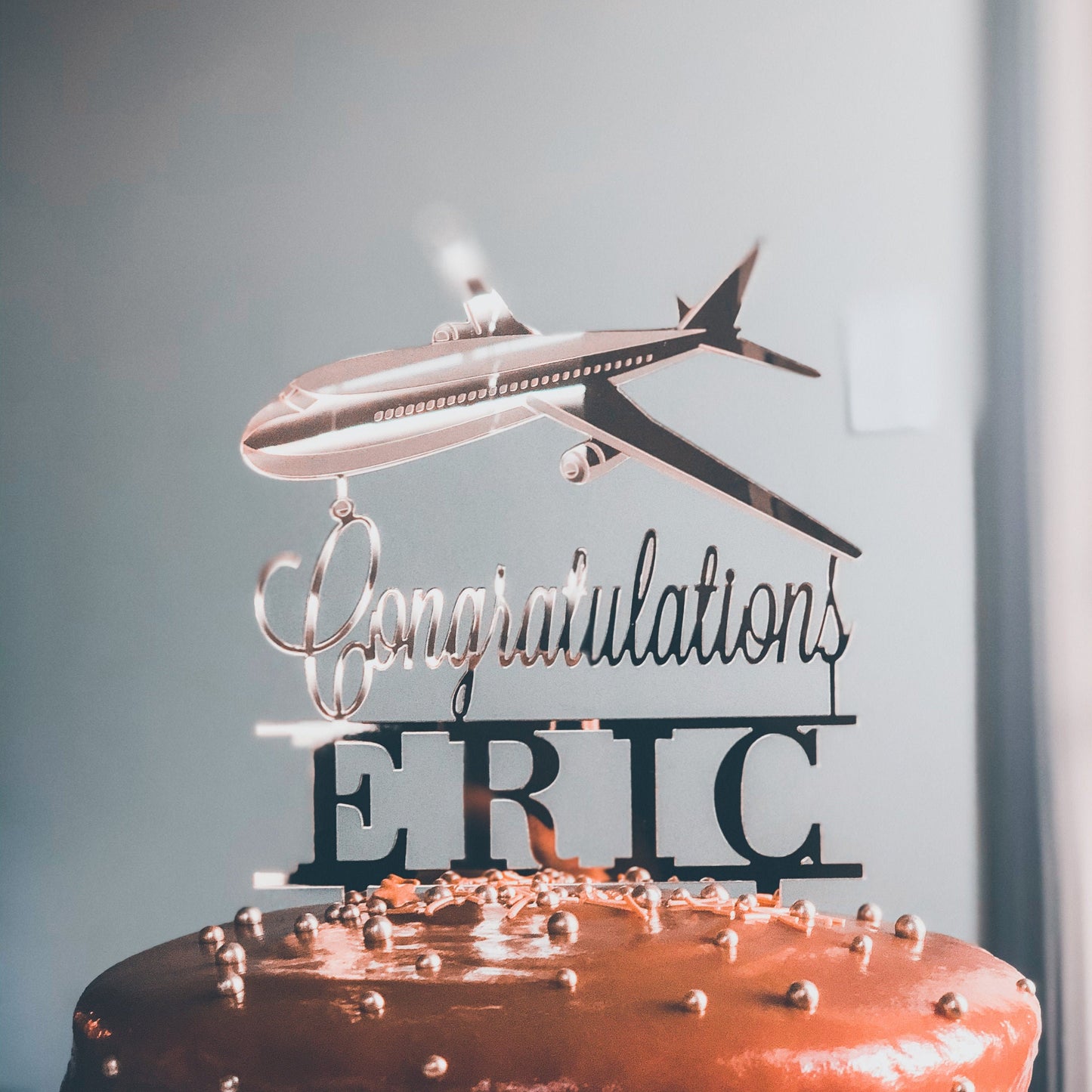 Personalized Airplane Cake Topper – Custom Name & Age – Aviation Birthday Decoration – Laser-Cut Acrylic or Wood