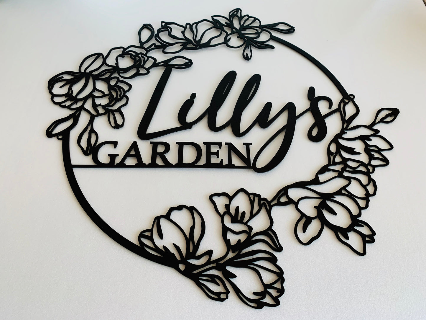 Personalized Flower Garden Name Sign – Custom Metal Outdoor Wall Art - Hanging Decorative Plaque - Gift for Mom, Grandma, Gardener - Floral Yard Decor