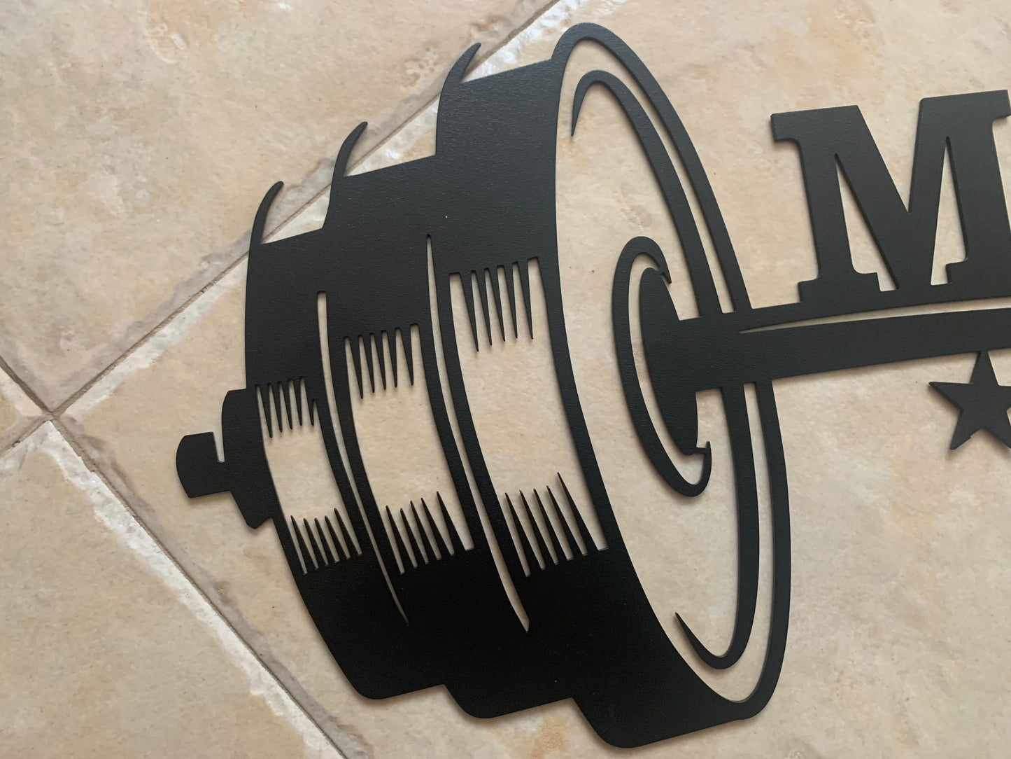 Personalized Gym Metal Sign – Custom Name Fitness Plaque – Home Gym Wall Art – Bodybuilding & Weightlifting Decor – Workout Room Sign – Gift for Dad