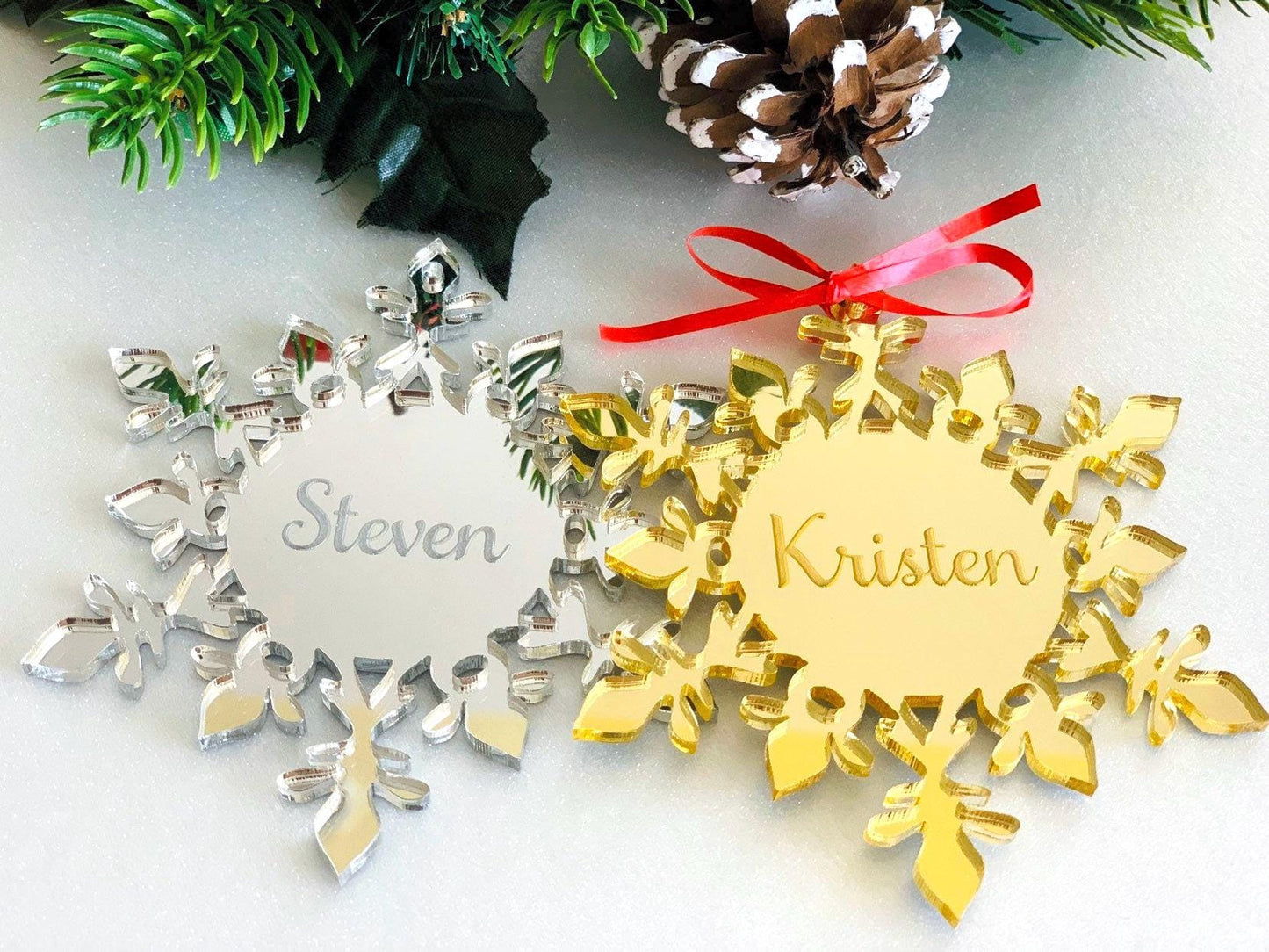 Personalized Mirror Acrylic Snowflake Ornament – Custom Engraved Name Christmas Tree Decoration – Hanging Crystal-Style Keepsake – Holiday Place Card