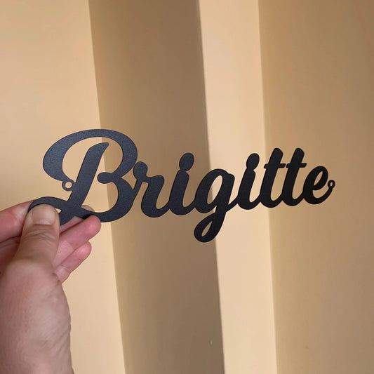 Custom Metal Script Word Sign – Personalized Laser Cut Metal Name for Wall Decor, Nursery, Gifts, or Door Plaque – Modern Steel Lettering