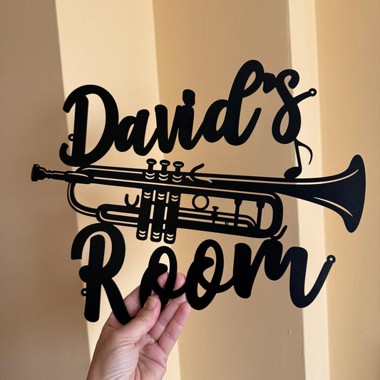Custom Trumpet Name Sign – Personalized Metal Wall Art for Musicians – Marching Band or Jazz Room Decor – Gift for Trumpeters or Music Teachers
