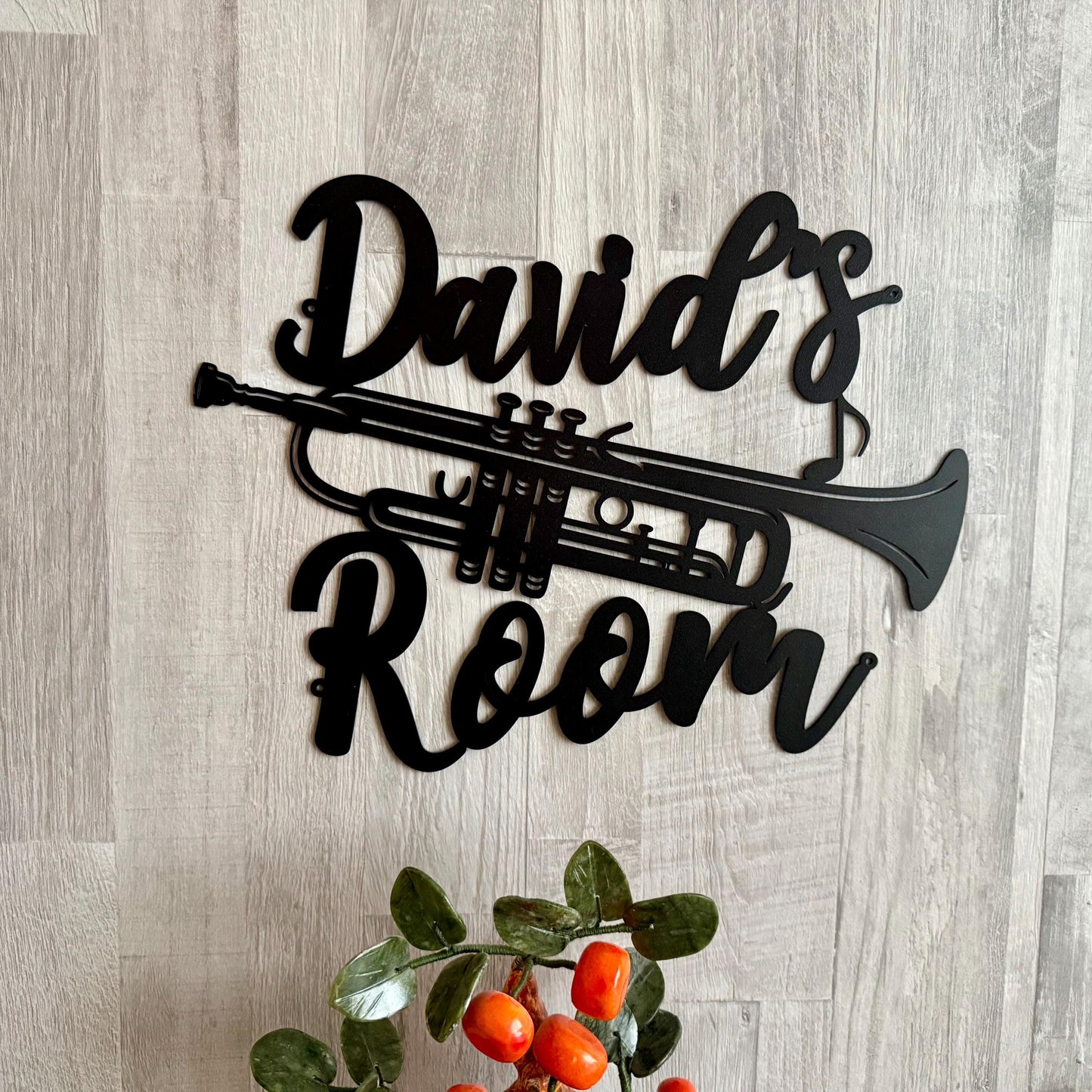 Custom Trumpet Name Sign – Personalized Metal Wall Art for Musicians – Marching Band or Jazz Room Decor – Gift for Trumpeters or Music Teachers