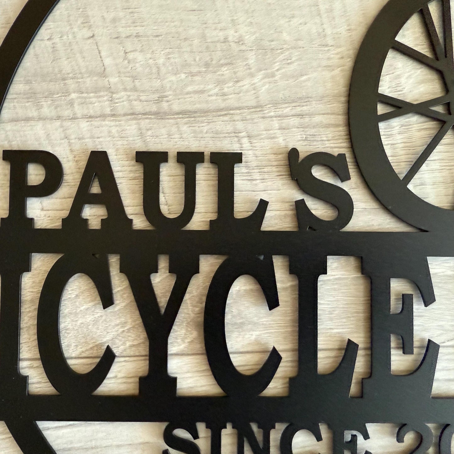 Custom Bicycle Shop Metal Sign – Personalized Name & Established Year – Cyclist Workshop Wall Decor – Handmade Bike Repair Garage Plaque