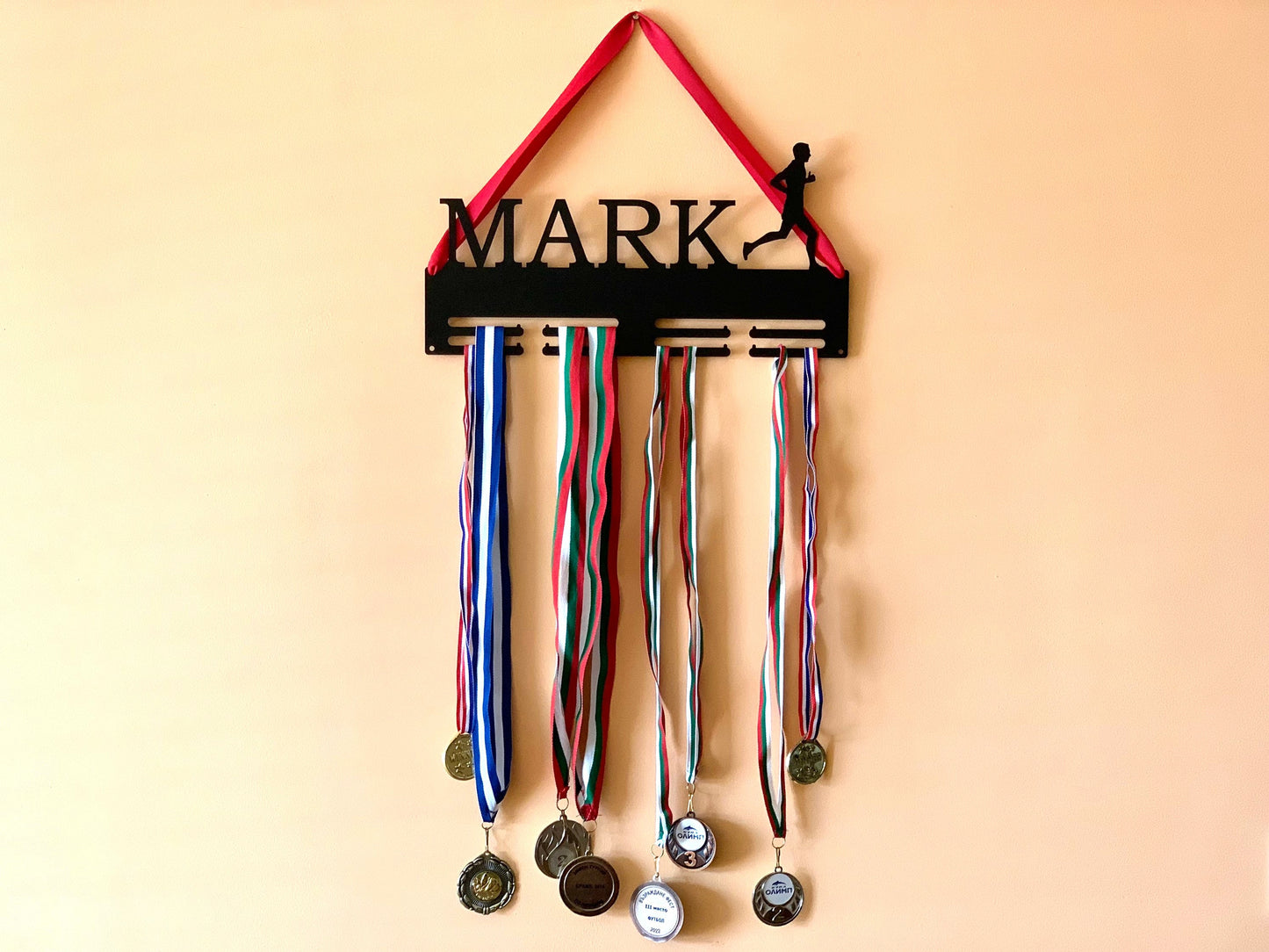 Custom Family Medal Holder for Couples – Personalized Running Medal & Bib Display Rack