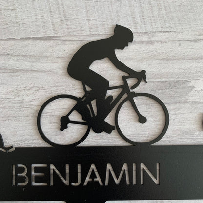 Custom Triathlon Medal & Bib Holder – Personalized Metal Rack with Swim‑Bike‑Run Silhouettes