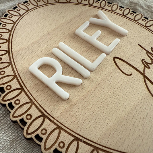 Wooden Lace Baby Name Sign – Personalized 3D Newborn Announcement