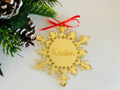 Personalized Mirror Acrylic Snowflake Ornament – Custom Engraved Name Christmas Tree Decoration – Hanging Crystal-Style Keepsake – Holiday Place Card
