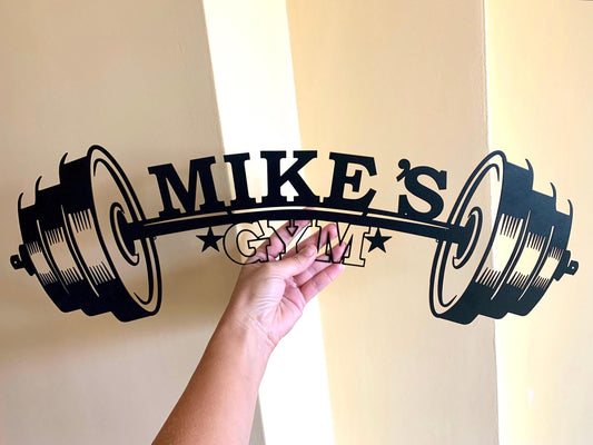 Personalized Gym Metal Sign – Custom Name Fitness Plaque – Home Gym Wall Art – Bodybuilding & Weightlifting Decor – Workout Room Sign – Gift for Dad