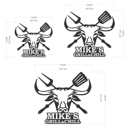Custom Metal BBQ Sign – Personalized Grill & Chill Name Plaque with Bull Head – Outdoor Bar Sign for Dad, Patio, or Man Cave